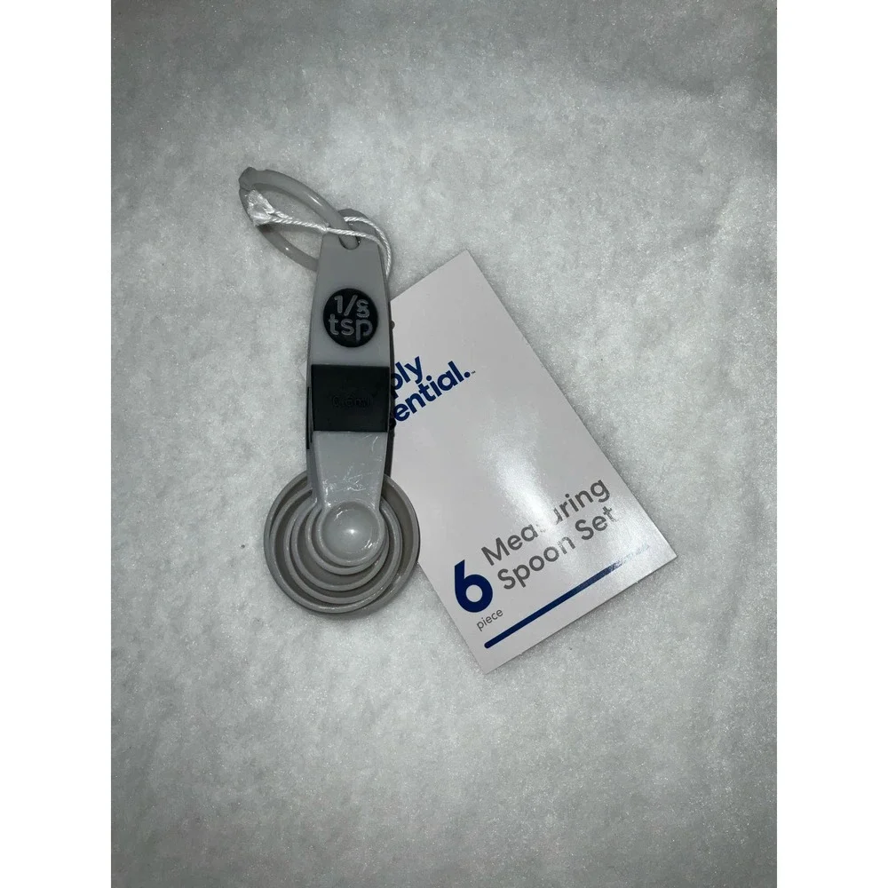 Simply Essential Set of 6 Measuring Spoons on Ring New with Tags - Picture 3 of 3